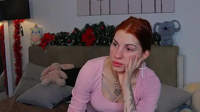 CassKiera online show from 14, 12, 2025