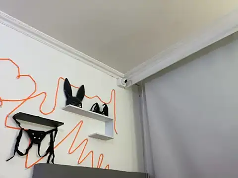 alissonandamy online show from 3, 3, 2025