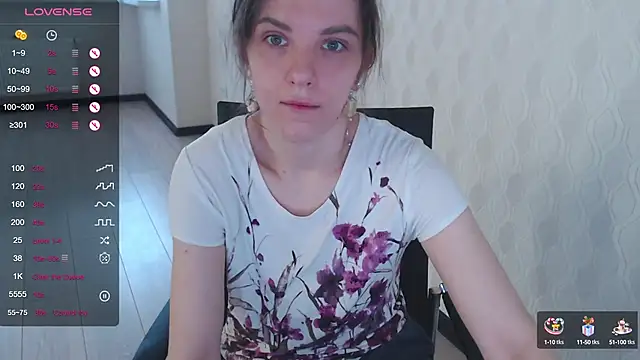 LisaHeart online show from 2, 2, 2025