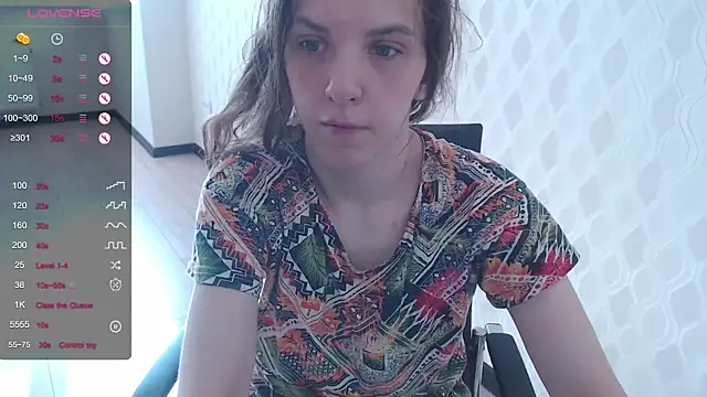 LisaHeart online show from 20, 2, 2025