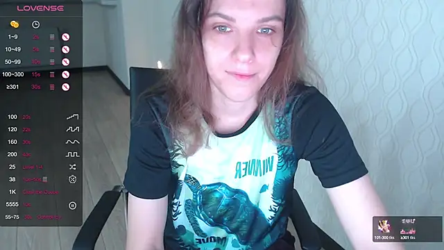 LisaHeart online show from 6, 10, 2025