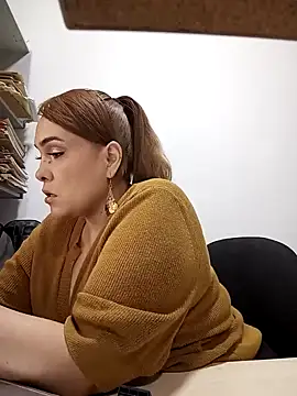 Miss Agatha online show from 17, 1, 2025