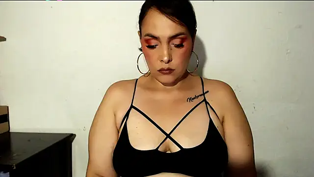 Miss Agatha online show from 8, 10, 2025