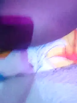 Snapshot of pearl7979 chatting on 5, 3, 2025 pearl7979 online show from 5, 3, 2025