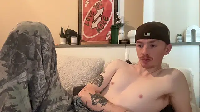 Snapshot of younghungginger chatting on 24, 12, 2024 younghungginger online show from 24, 12, 2024