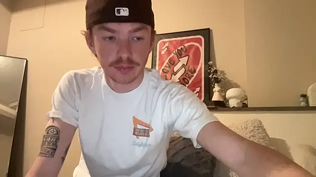 Snapshot of younghungginger chatting on 3, 3, 2025 younghungginger online show from 3, 3, 2025