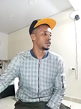 Snapshot of AlejoKhalifa_ chatting on 9, 3, 2025 AlejoKhalifa online show from 9, 3, 2025