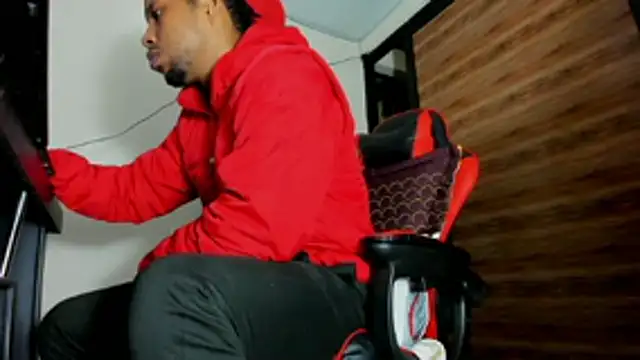 Snapshot of AlejoKhalifa_ chatting on 2, 10, 2025 AlejoKhalifa online show from 2, 10, 2025