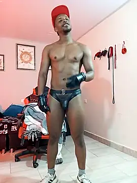 Snapshot of AlejoKhalifa_ chatting on 16, 10, 2025 AlejoKhalifa online show from 16, 10, 2025