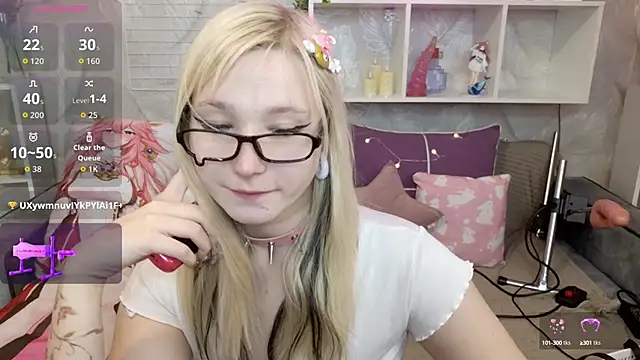 Snapshot of MeowkaKitty chatting on 29, 9, 2025 MeowkaKitty online show from 29, 9, 2025