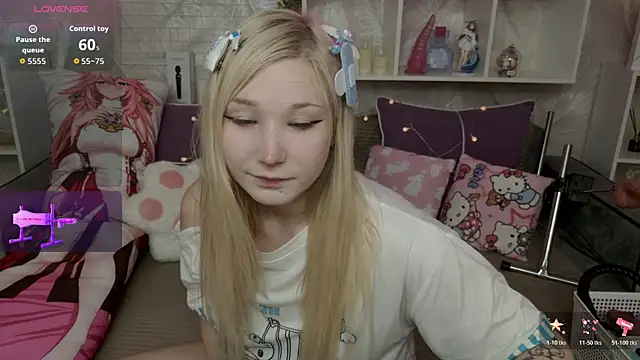 Snapshot of MeowkaKitty chatting on 3, 12, 2025 MeowkaKitty online show from 3, 12, 2025