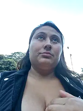 Snapshot of Celeem_ chatting on 30, 10, 2025 Celeem online show from 30, 10, 2025