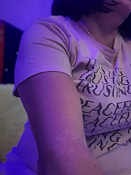 PaulinaSanders X online show from 8, 1, 2025