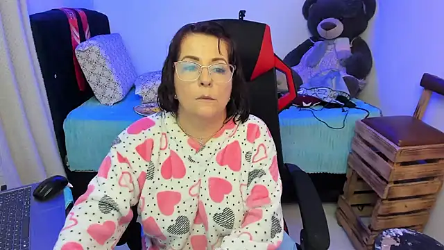 PaulinaSanders X online show from 12, 3, 2025