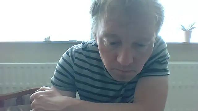 Snapshot of bertolini chatting on 30, 4, 2026 bertolini online show from 30, 4, 2026