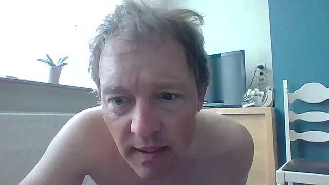 Snapshot of bertolini chatting on 2, 5, 2026 bertolini online show from 2, 5, 2026