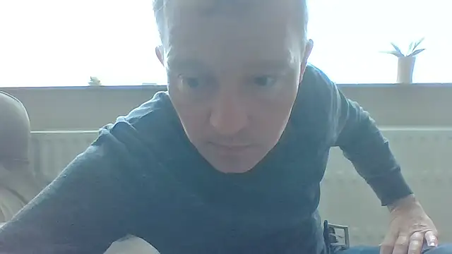 Snapshot of bertolini chatting on 7, 6, 2026 bertolini online show from 7, 6, 2026