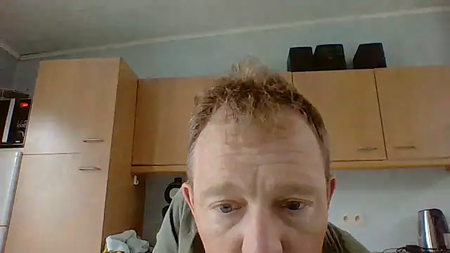 Snapshot of bertolini chatting on 8, 6, 2026 bertolini online show from 8, 6, 2026