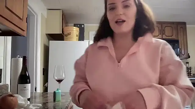 Snapshot of sexylilly69 chatting on 17, 2, 2025 sexylilly69 online show from 17, 2, 2025