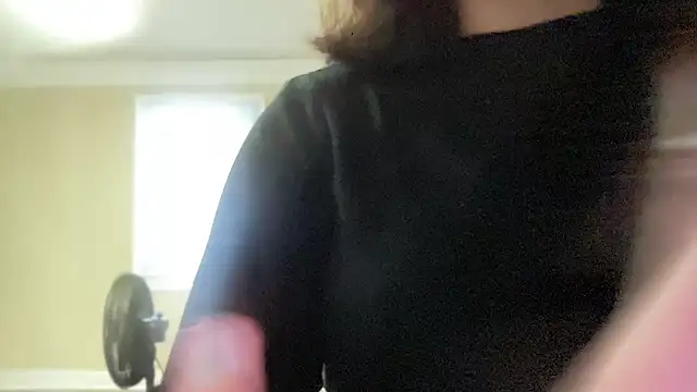 Snapshot of sexylilly69 chatting on 14, 3, 2025 sexylilly69 online show from 14, 3, 2025