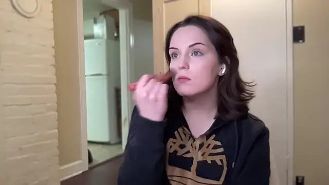 Snapshot of sexylilly69 chatting on 22, 3, 2025 sexylilly69 online show from 22, 3, 2025