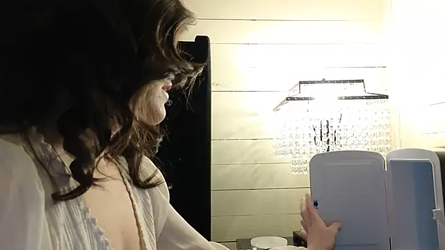 Snapshot of sexylilly69 chatting on 1, 12, 2025 sexylilly69 online show from 1, 12, 2025