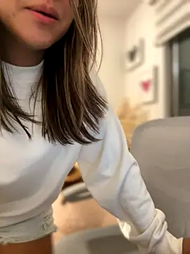 Snapshot of Zarah_Blare chatting on 19, 9, 2025 Zarah Blare online show from 19, 9, 2025