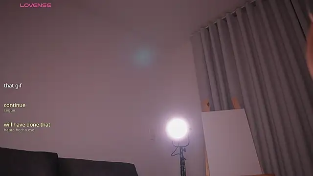 Snapshot of GigiLee_ chatting on 14, 6, 2026 GigiLee online show from 14, 6, 2026