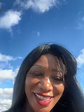 SUUKAM online show from 14, 12, 2024