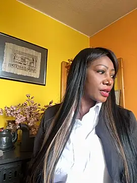 SUUKAM online show from 13, 11, 2025