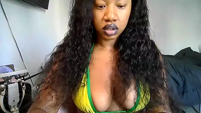 Snapshot of goddessdaisysky chatting on 21, 5, 2026 goddessdaisysky online show from 21, 5, 2026