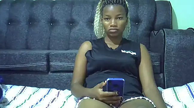 prettychoco1 online show from 13, 1, 2025