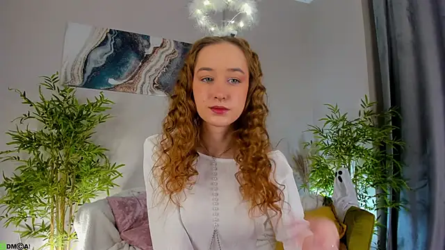 Sweett Monica online show from 31, 10, 2025