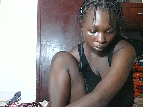 Snapshot of Sexyblackgold chatting on 4, 10, 2025 Sexyblackgold online show from 4, 10, 2025
