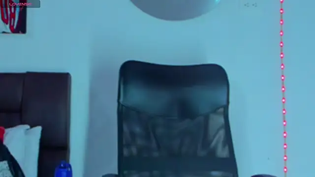 Snapshot of MikeRoss7777 chatting on 11, 1, 2025 MikeRoss7777 online show from 11, 1, 2025