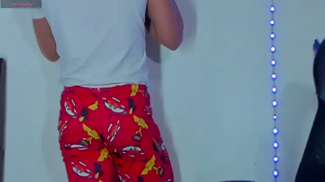 Snapshot of MikeRoss7777 chatting on 27, 1, 2025 MikeRoss7777 online show from 27, 1, 2025