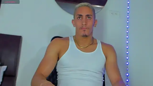 Snapshot of MikeRoss7777 chatting on 7, 2, 2025 MikeRoss7777 online show from 7, 2, 2025