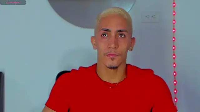 Snapshot of MikeRoss7777 chatting on 14, 2, 2025 MikeRoss7777 online show from 14, 2, 2025