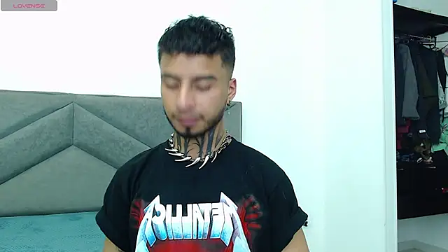 JuanCamiilo 66 online show from 2, 3, 2025