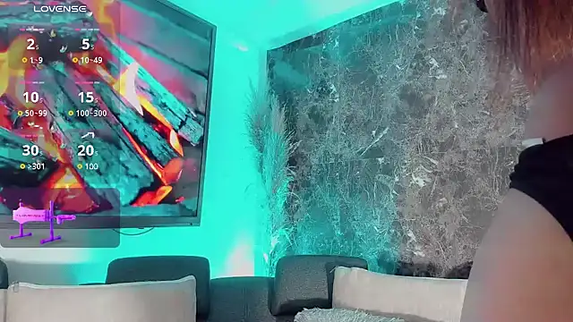 Emmaa Saenz  online show from 23, 1, 2025