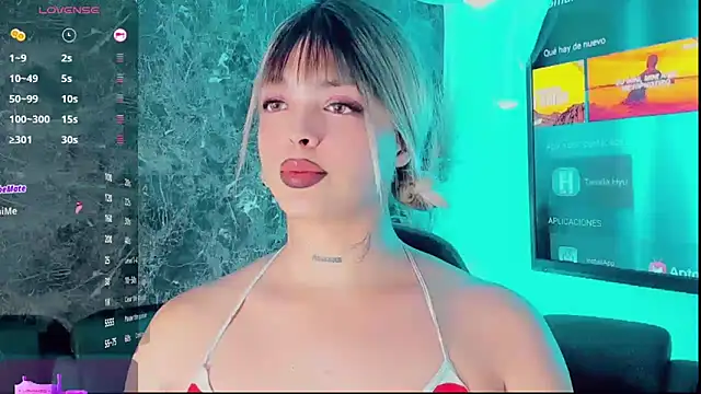 Emmaa Saenz  online show from 6, 1, 2026