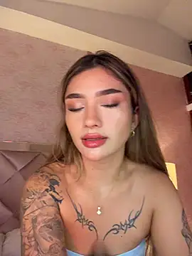 Snapshot of Arianavillada chatting on 21, 6, 2026 Arianavillada online show from 21, 6, 2026