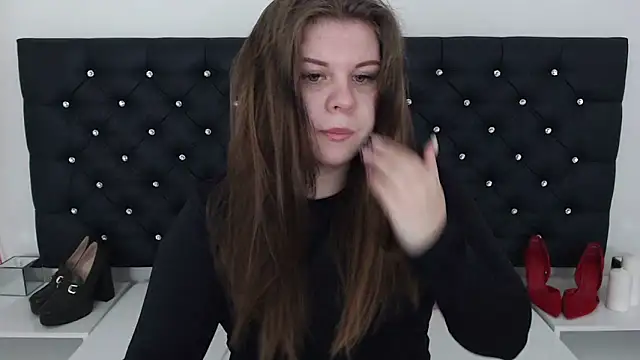 Snapshot of AbbyPleasure chatting on 4, 3, 2025 AbbyPleasure online show from 4, 3, 2025