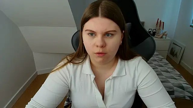 AbbyPleasure online show from 13, 4, 2026