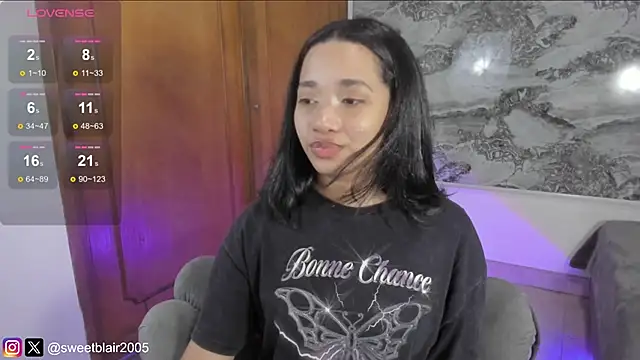 Snapshot of Miss_Carolinawest chatting on 6, 12, 2024 Miss Carolinawest online show from 6, 12, 2024