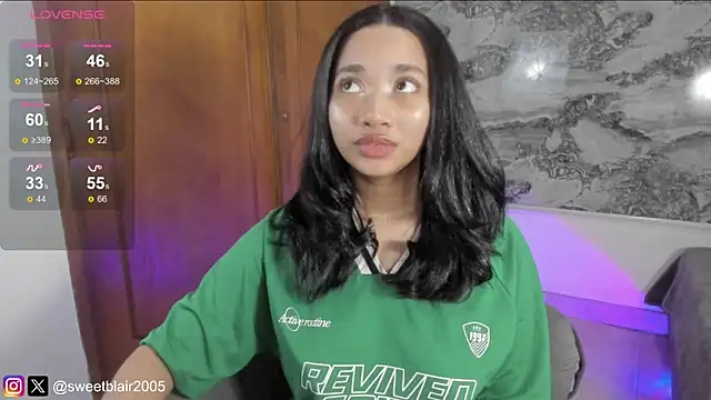 Snapshot of Miss_Carolinawest chatting on 8, 12, 2024 Miss Carolinawest online show from 8, 12, 2024