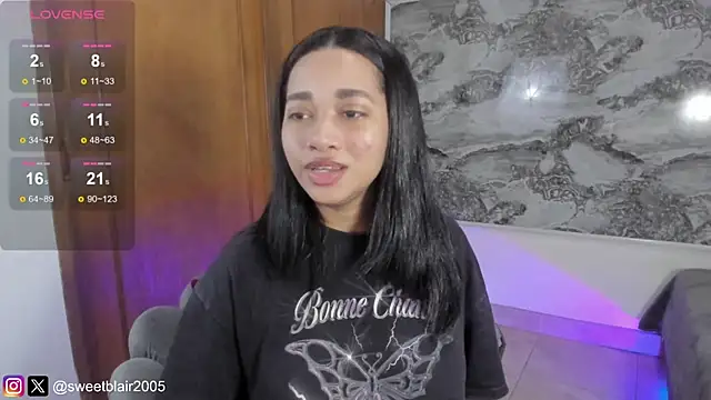 Snapshot of Miss_Carolinawest chatting on 20, 12, 2024 Miss Carolinawest online show from 20, 12, 2024