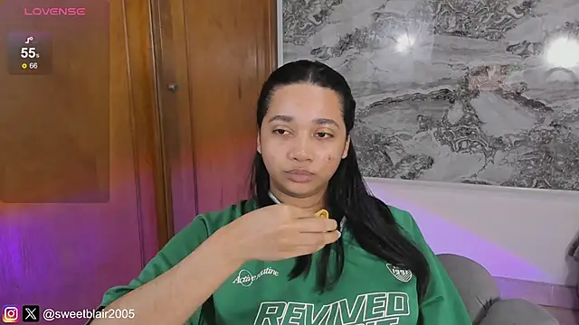 Snapshot of Miss_Carolinawest chatting on 3, 2, 2025 Miss Carolinawest online show from 3, 2, 2025