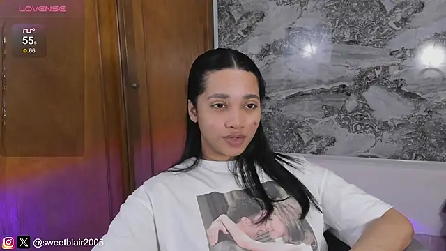 Snapshot of Miss_Carolinawest chatting on 4, 2, 2025 Miss Carolinawest online show from 4, 2, 2025