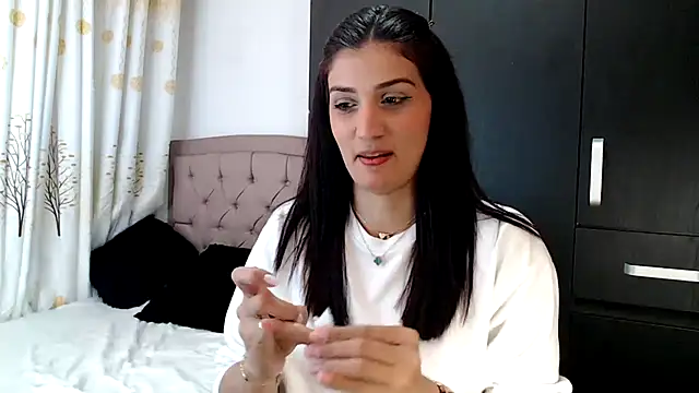 ZajiraShane online show from 19, 3, 2025